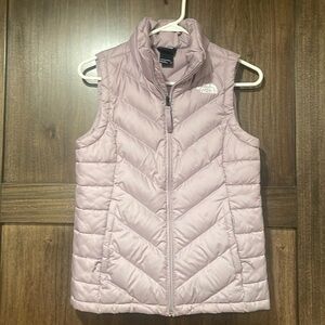 North Face women’s XS vest.